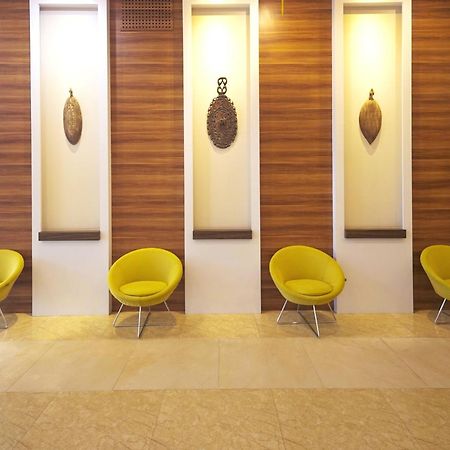 Dk Belstar Hotel Belitung Tanjung Pandan Eksteriør billede