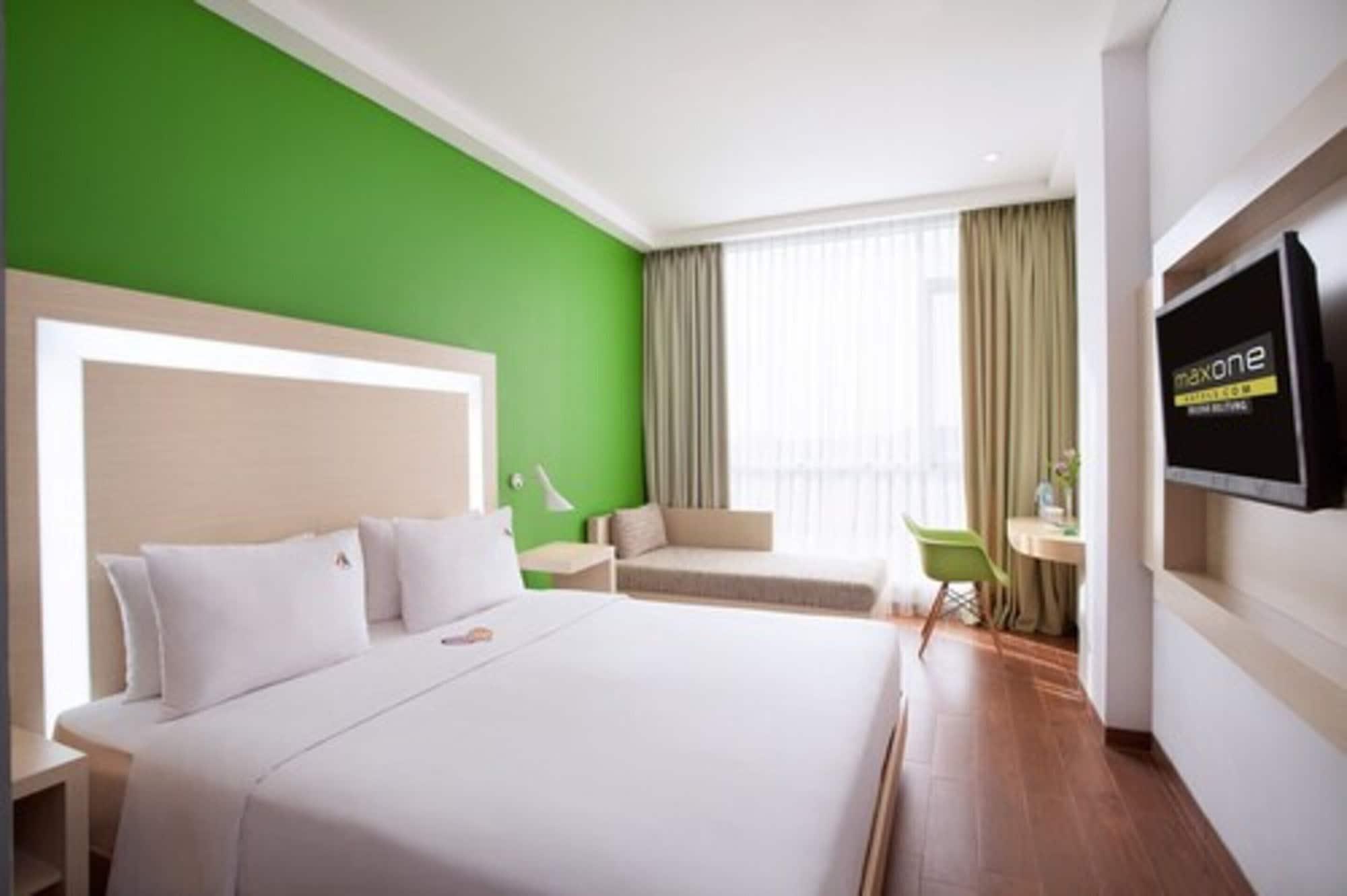 Dk Belstar Hotel Belitung Tanjung Pandan Eksteriør billede